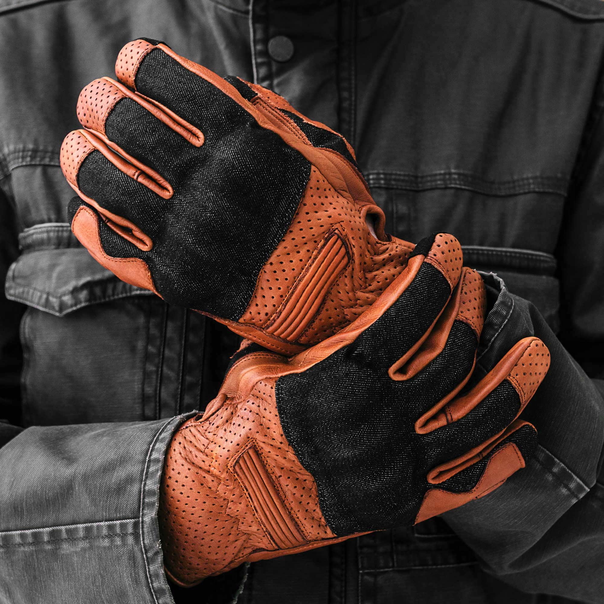 Black Denim On Camel Motorcycle Gloves - Image 4