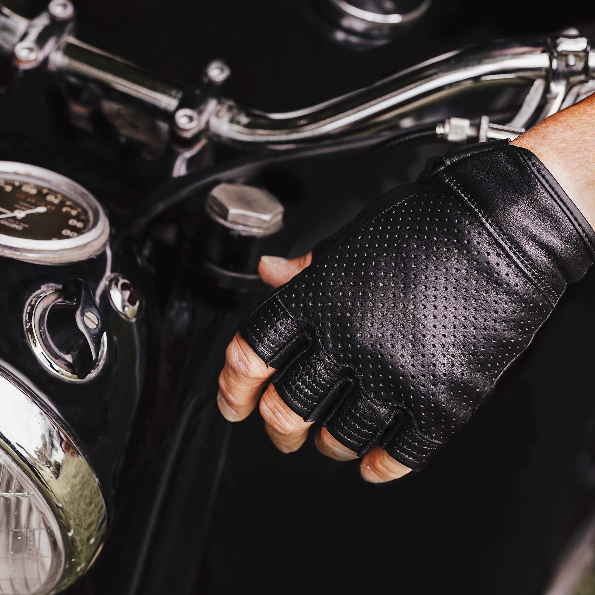 The Weaver - Motorcycle Gloves - Image 3